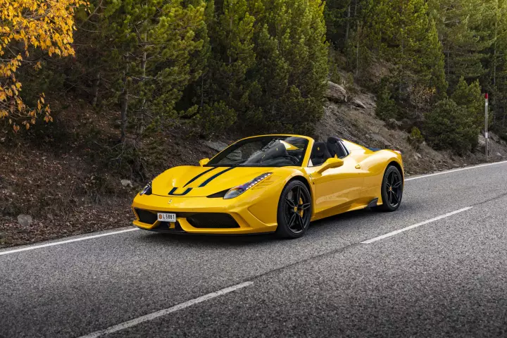 Ferrari 458 Speciale A painted in Giallo Triplo Strato