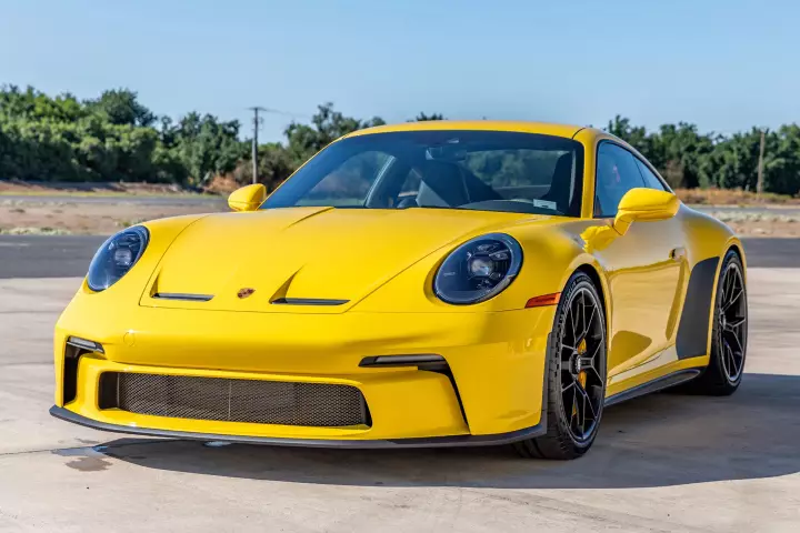 Porsche 911 GT3 Touring (992.1) painted in Racing Yellow