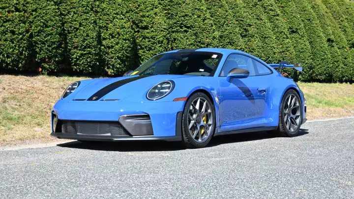 Porsche 911 GT3 (992.2) painted in Lugano Blue