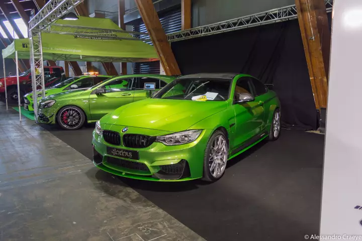 BMW M4 (F82) painted in Java Green