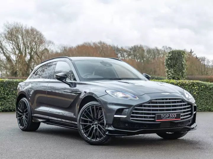 Aston Martin DBX 707 painted in Xenon Grey