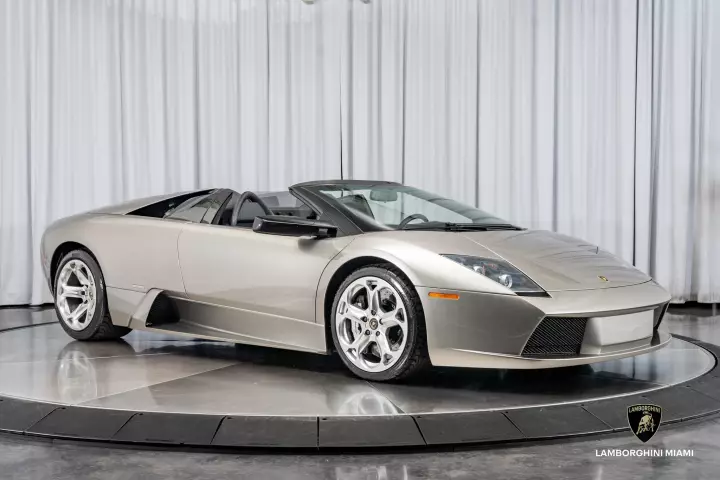 Lamborghini Murciélago painted in Grigio Antares