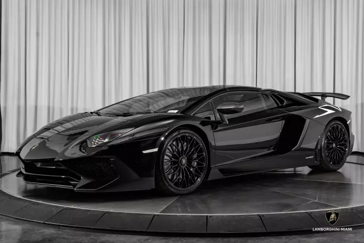Lamborghini Aventador SuperVeloce Roadster (LP750-4) painted in Nero Aldebaran