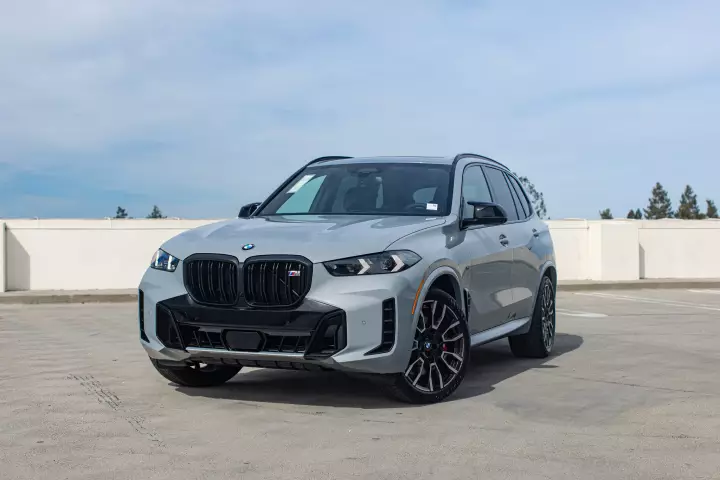 BMW X5 (G05 LCI) painted in Brooklyn Grey