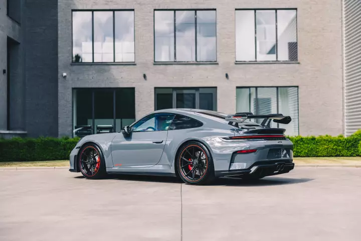 Porsche 911 GT3 (992.2) painted in Slate Grey Neo