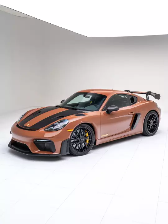 Porsche 718 Cayman GT4 RS (982) painted in Sepia Brown