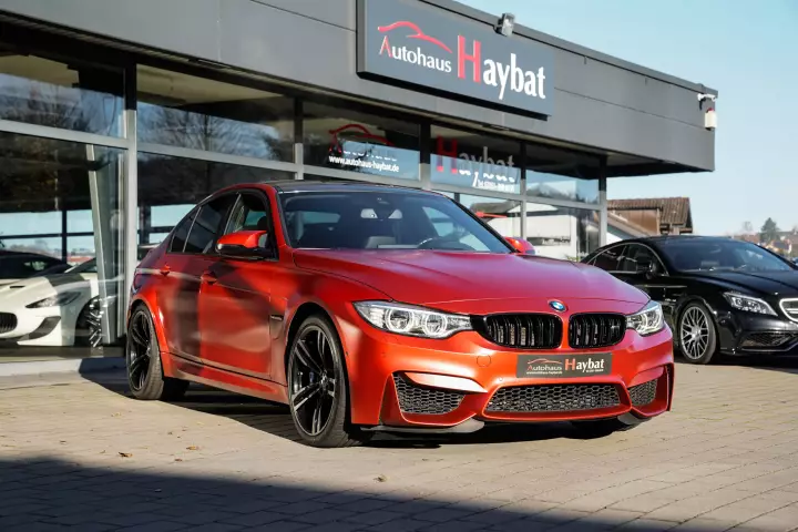 BMW M3 (F80) painted in Frozen Red