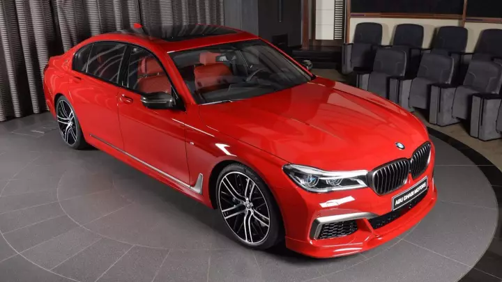 BMW 7 Series (G11) painted in Imola Red
