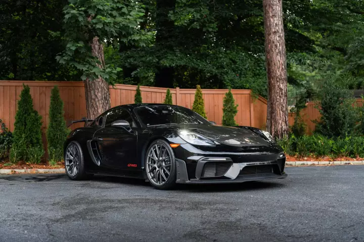Porsche 718 Cayman GT4 RS (982) painted in Black