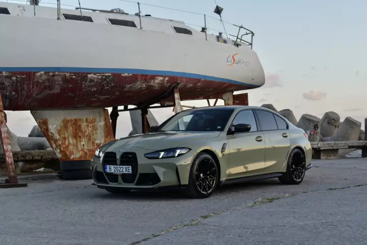 BMW M3 (G80) painted in Stone Grey