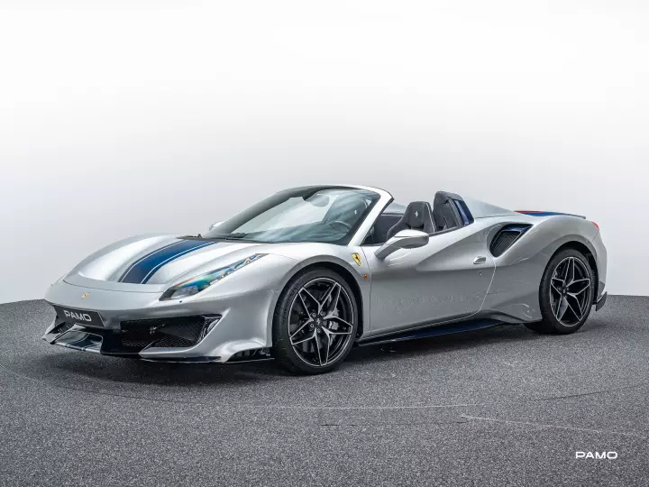 Ferrari 488 Pista Spider painted in Sanu Silver