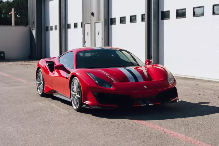 Ferrari 488 Pista painted in Rosso Corsa