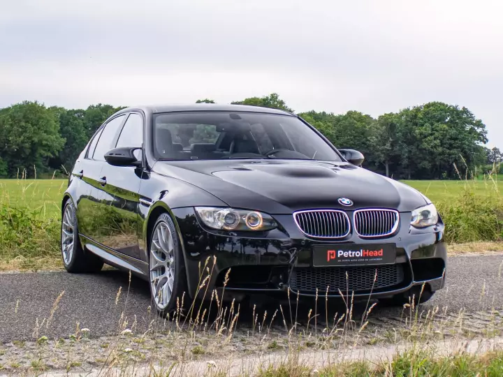 BMW M3 (E90) painted in Ruby Black
