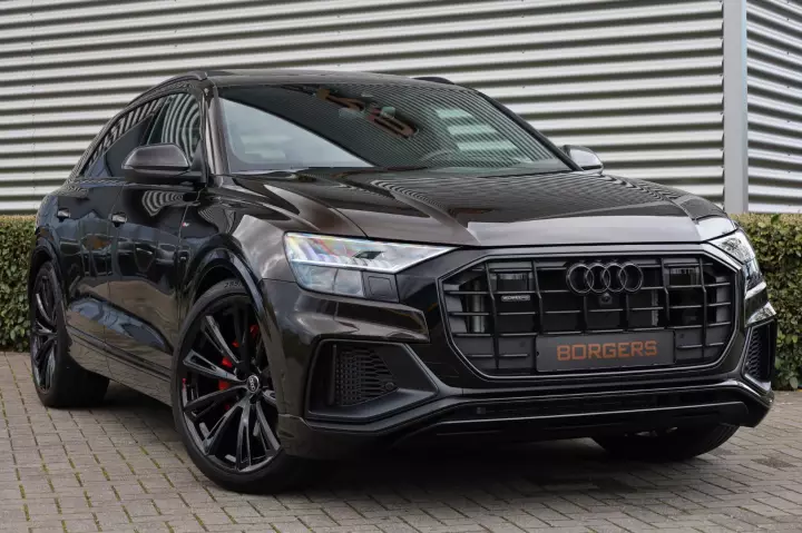 Audi Q8 painted in Tamarind Brown