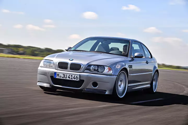 BMW M3 CSL (E46) painted in Silver Grey