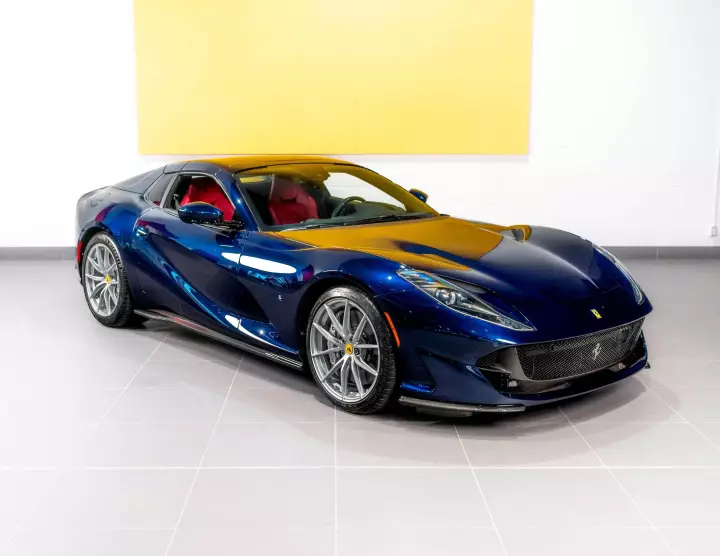 Ferrari 812 GTS painted in Blu Montreal