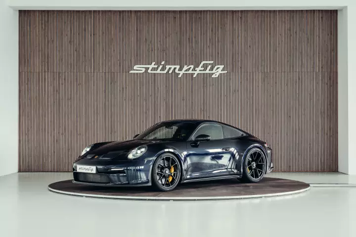 Porsche 911 GT3 Touring (992.1) painted in Carbon Black