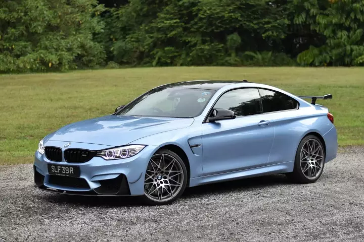 BMW M4 (F82) painted in Silverlake