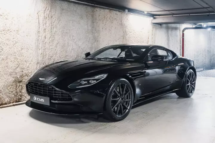 Aston Martin DB11 painted in Onyx Black