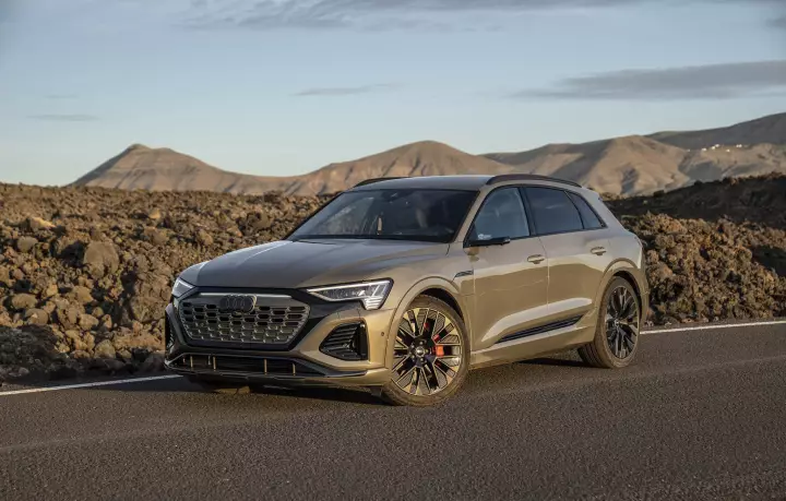 Audi Q8 e-tron painted in Chronos Grey