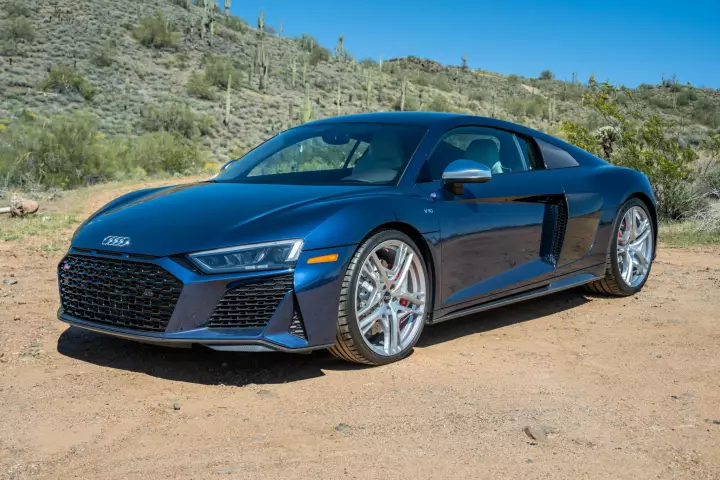 Audi R8 Limited Edition (4S) painted in Mugello Blue