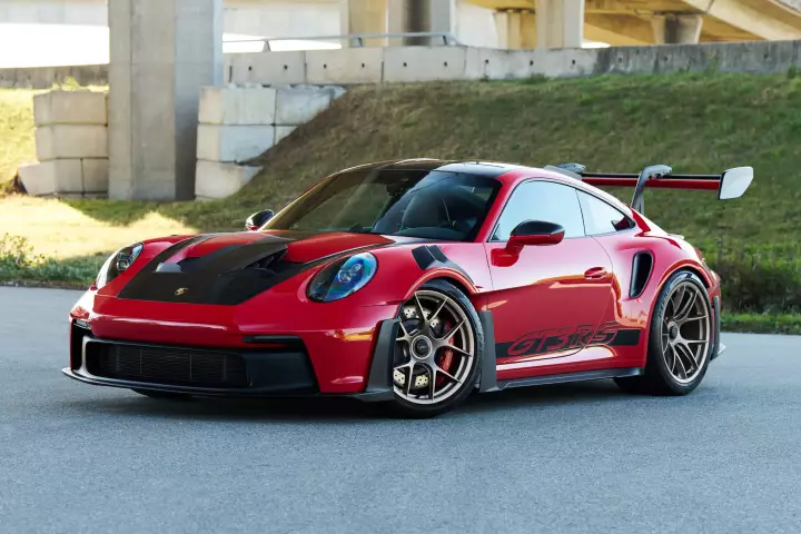 Porsche 911 GT3 RS (992.1) painted in Guards Red