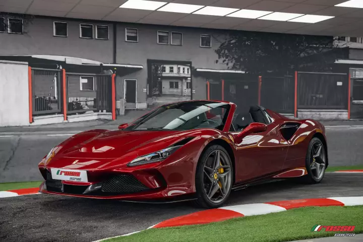 Ferrari F8 Spider painted in Rosso Monza
