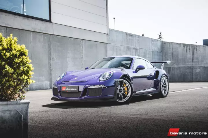 Porsche 911 GT3 RS (991.1) painted in Ultraviolet