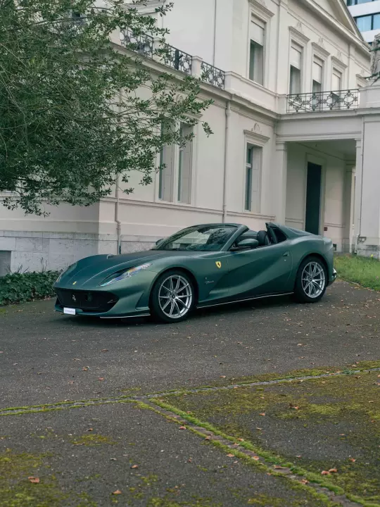 Ferrari 812 GTS painted in Verde Minerale Opaco