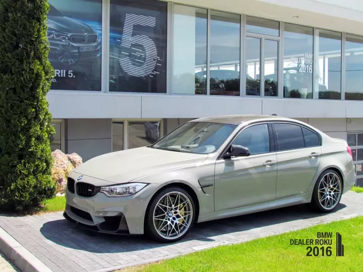 BMW M3 (F80) painted in Fashion Grey