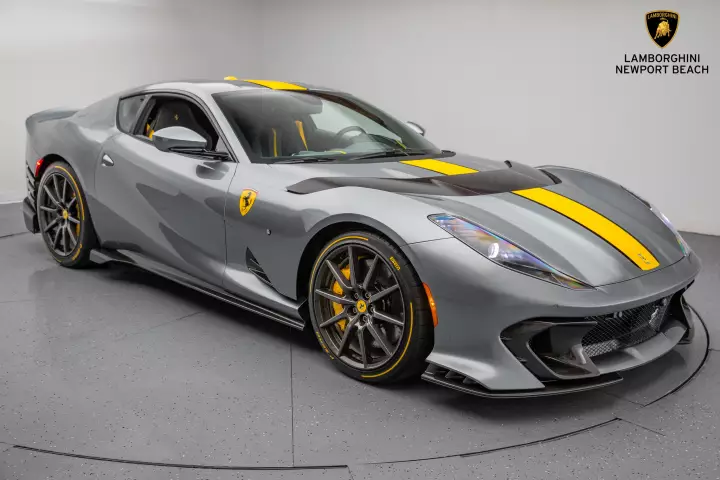 Ferrari 812 Competizione painted in Grigio Competizione