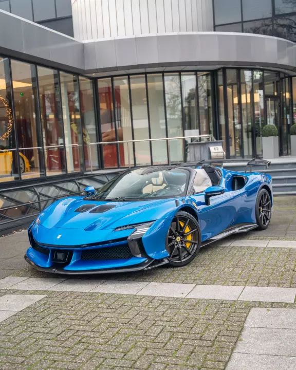 Ferrari SF90 XX Spider painted in Blu Corsa