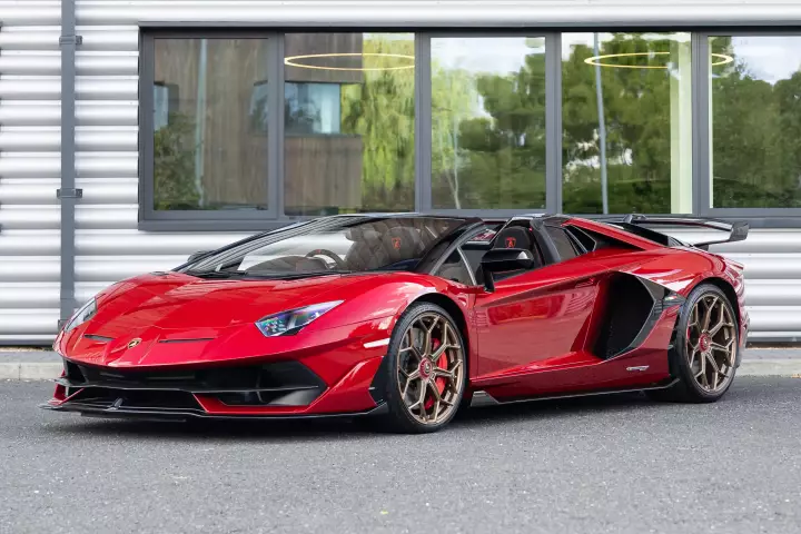 Lamborghini Aventador SVJ Roadster (LP770-4) painted in Rosso Efesto