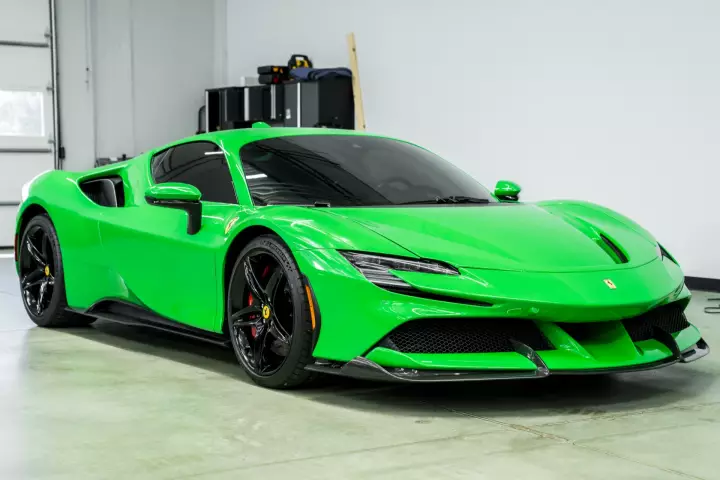 Ferrari SF90 Stradale painted in Signal Green