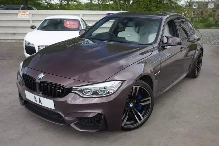 BMW M3 (F80) painted in Smoked Topaz