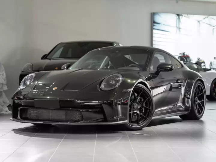 Porsche 911 S/T (992) painted in Dark Olive Metallic