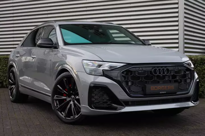 Audi Q8 painted in Nardo Grey