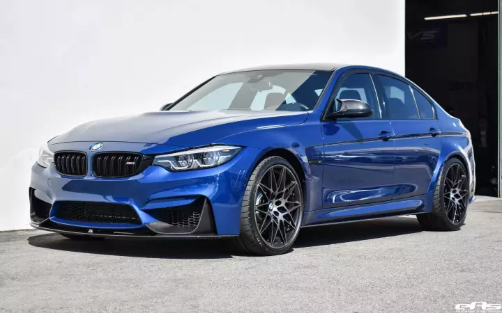 BMW M3 (F80) painted in Avus Blue