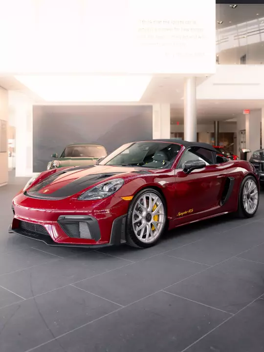 Porsche 718 Spyder RS (982) painted in GTS Red