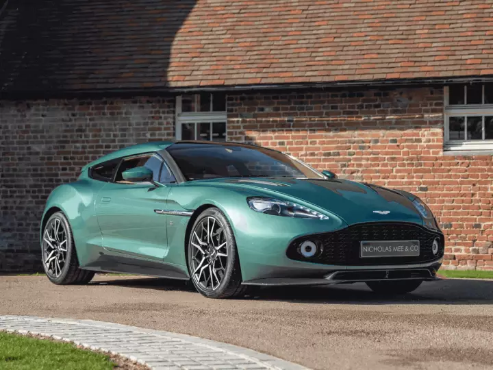 Aston Martin Vanquish Zagato Shooting Brake painted in Aston Martin Racing Green