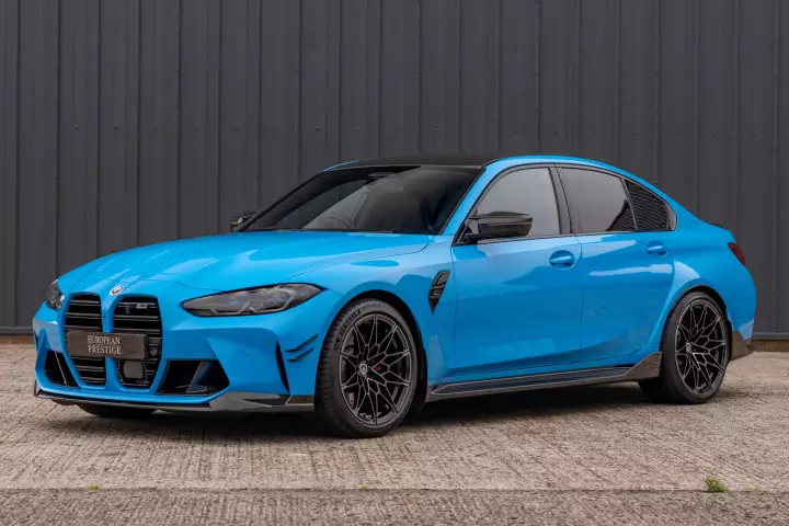 BMW M3 (G80) painted in Riviera Blue