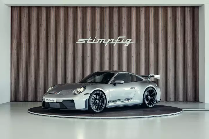 Porsche 911 GT3 (992.2) painted in GT Silver Metallic