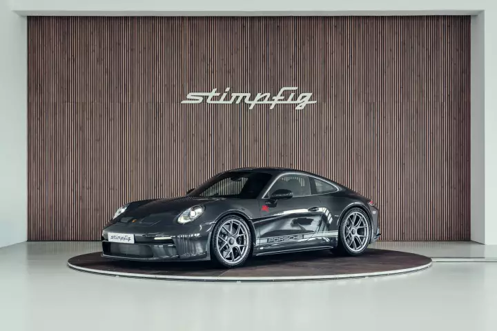 Porsche 911 S/T (992) painted in Slate Grey