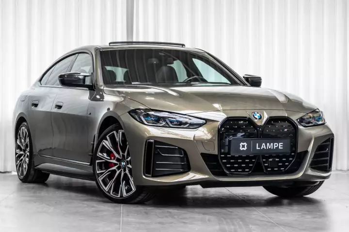 BMW i4 (G26) painted in Brass