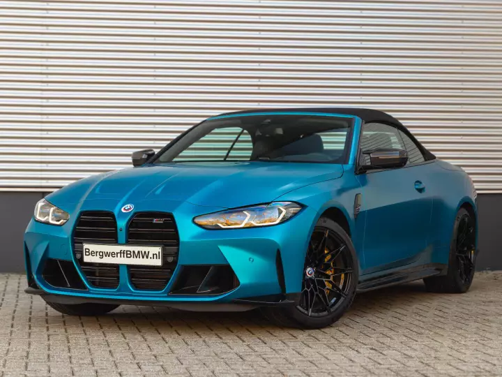BMW M4 Convertible (G83) painted in Frozen Tulum Blue
