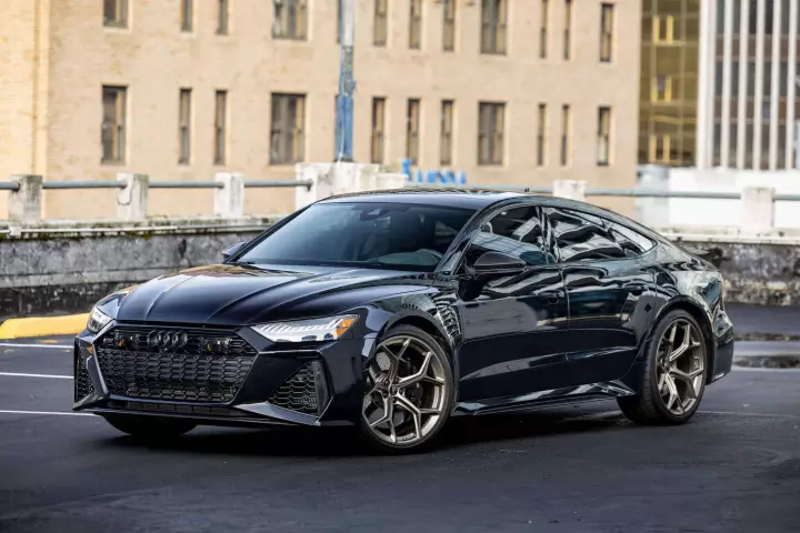 Audi RS7 Sportback (C8) painted in Sebring Black