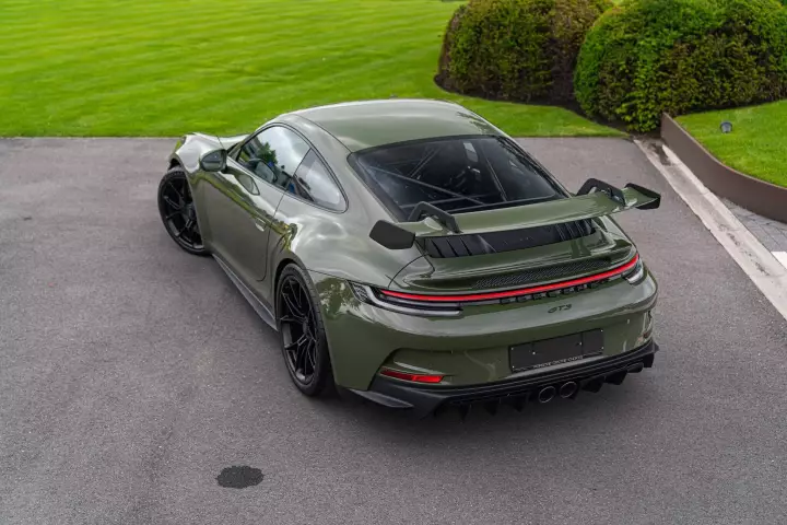 Porsche 911 GT3 (992.1) painted in Nato Olive