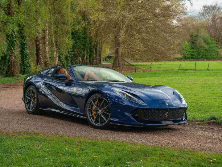 Ferrari 812 GTS painted in Blu Tour de France 70