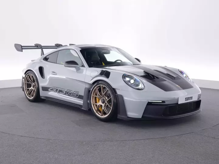 Porsche 911 GT3 RS (992.1) painted in Sport Classic Grey