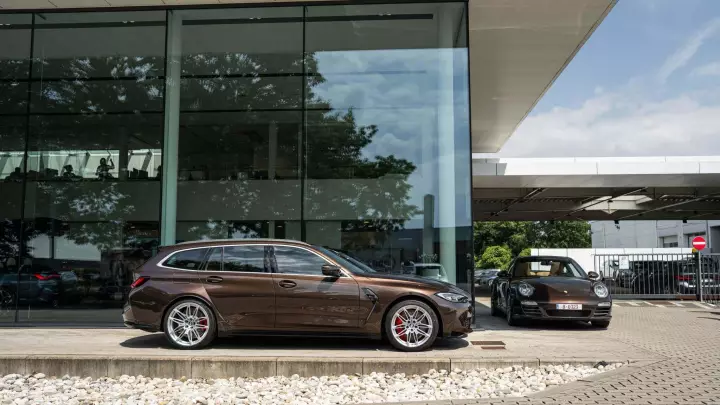 BMW M3 Touring (G81) painted in Macadamia Metallic
